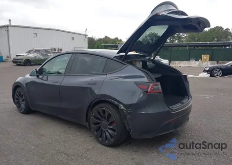 2022 Tesla Model Y Performance Dual Motor All-Wheel Drive from USA, damaged, VIN 7SAYGDEF5NF544542